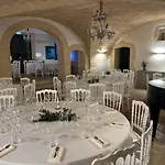 Chateau De - Maison De Collias