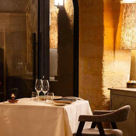 Chateau De Hotel