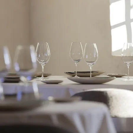 호텔 Chateau De 5*