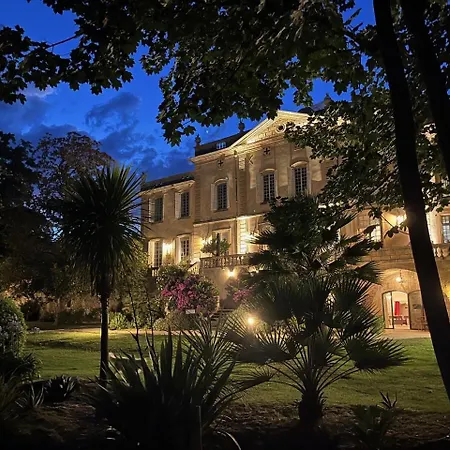 Chateau De - Maison De 5* Collias