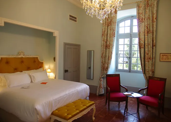 Château De Hotel 5*
