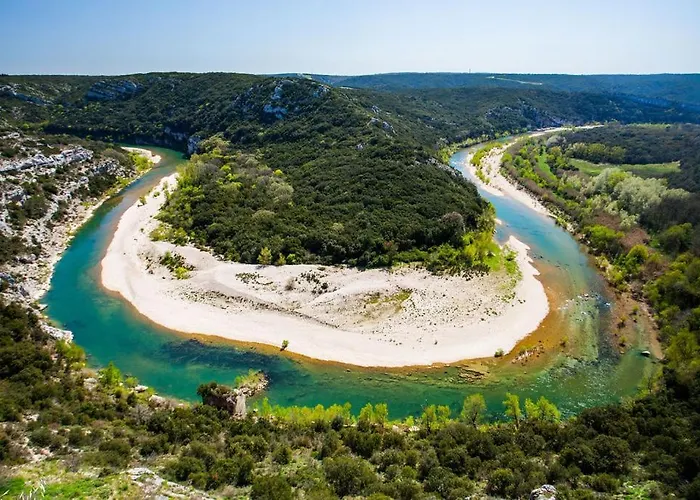 Château De Hotel 5*