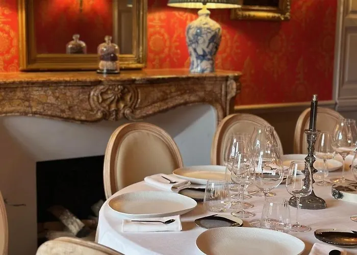 Château De Hotel 5*